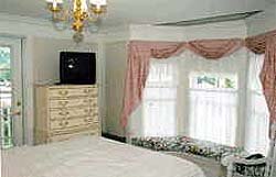 Deluxe Room - Main House.